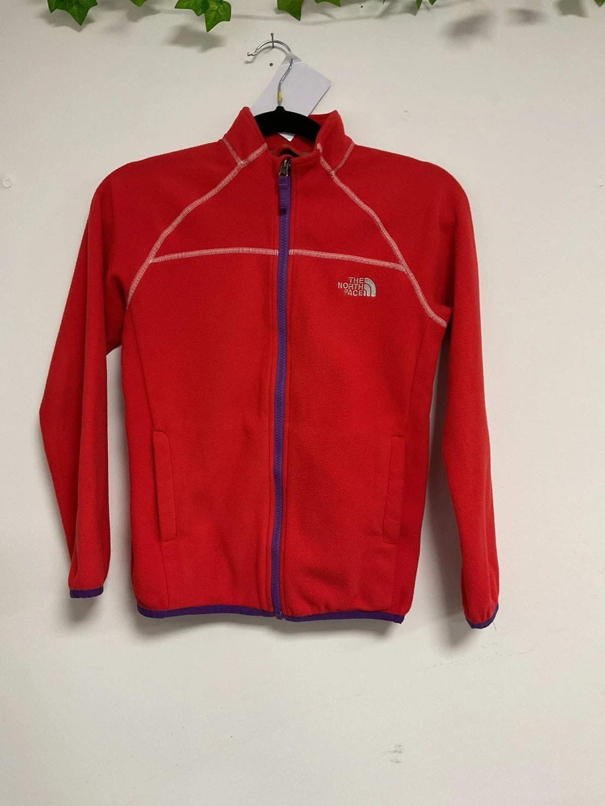 The North Face fleece red size-10/12 (girls) 9253MF