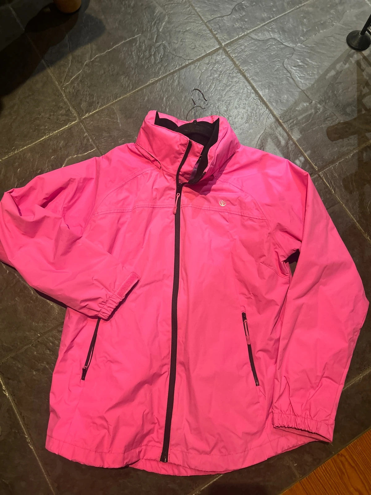 Dunnes Performsnce Bright Pink Outerwear Nylon with PU Coating Jacket Sz 16 11105SRM