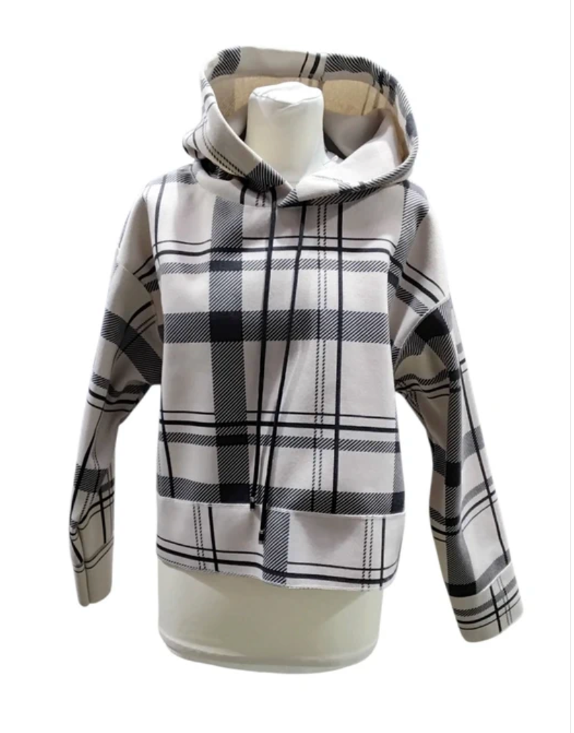 7043YOS1025R60 lamiar cream and blk hoodie